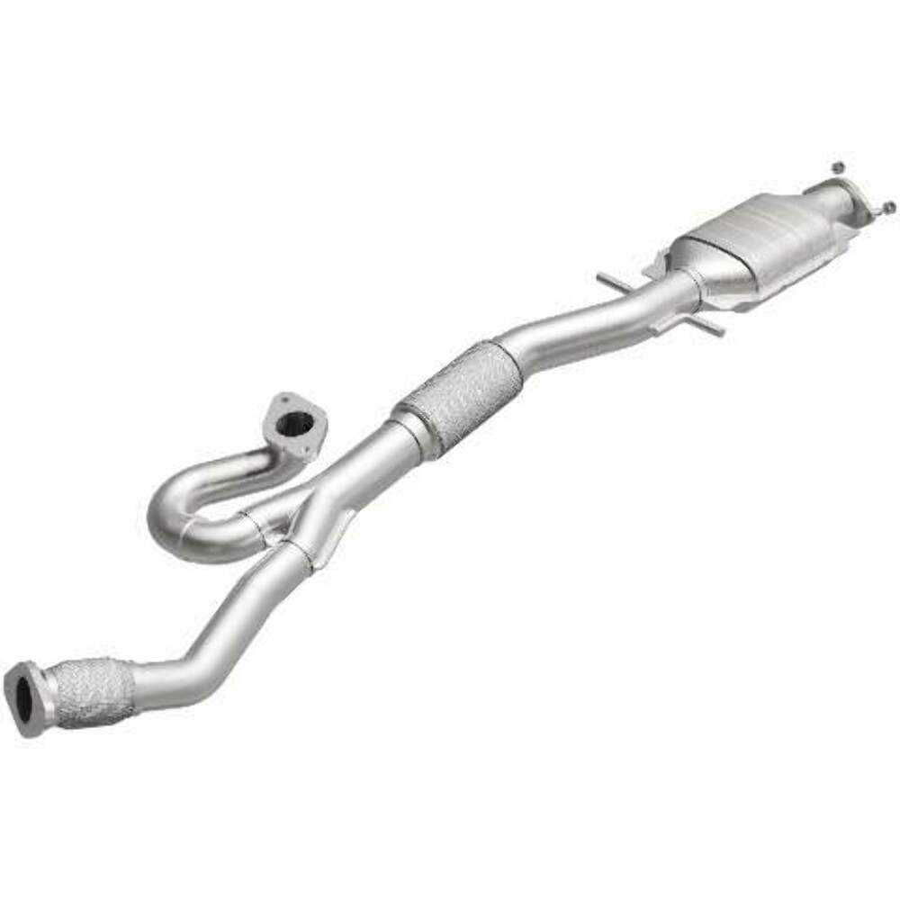 MagnaFlow direct-fit catalytic converter fits 2010-2012 LaCrosse V6 stainless steel CARB compliant OBDII 52417