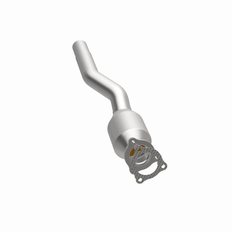 MagnaFlow direct-fit catalytic converter fits 2010-2011 Porsche Cayenne 4.8L stainless steel CARB compliant 5592597