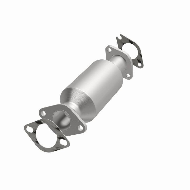 MagnaFlow direct-fit catalytic converter for 2011-2013 Hyundai Santa Fe 2.4L stainless steel CARB compliant 5592863