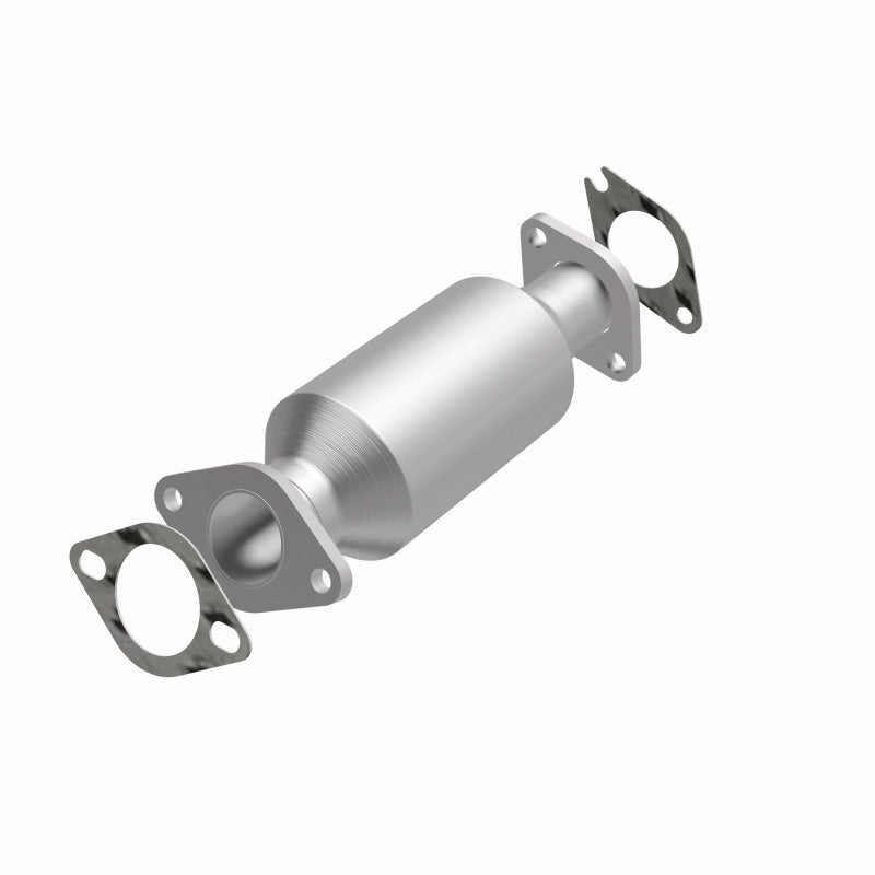 MagnaFlow direct-fit catalytic converter for 2011-2013 Hyundai Santa Fe 2.4L stainless steel CARB compliant 5592863