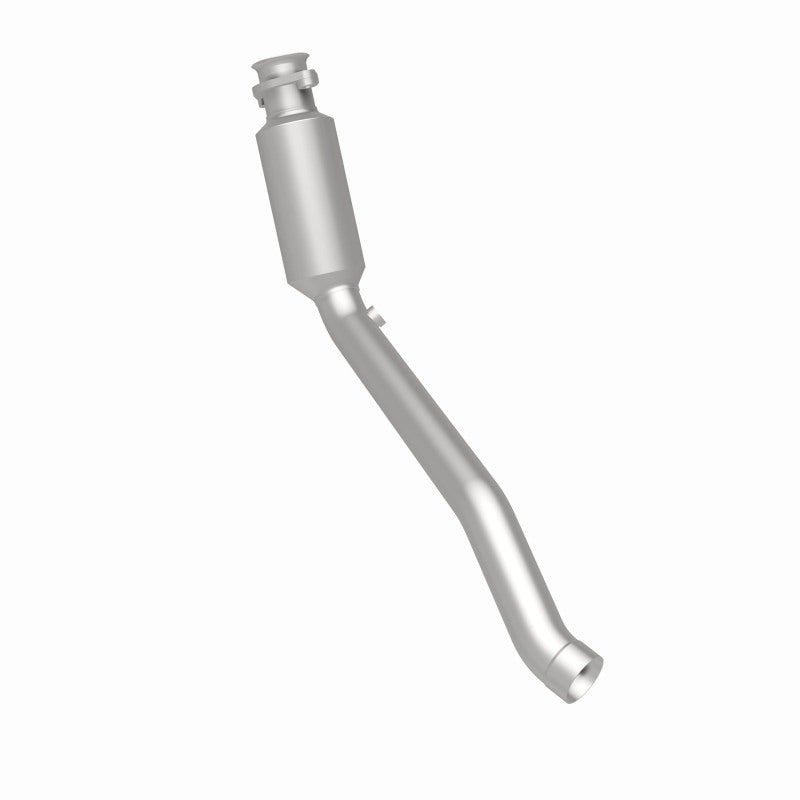 MagnaFlow direct-fit catalytic converter fits 2011-2013 Land Rover LR4 stainless steel CARB compliant