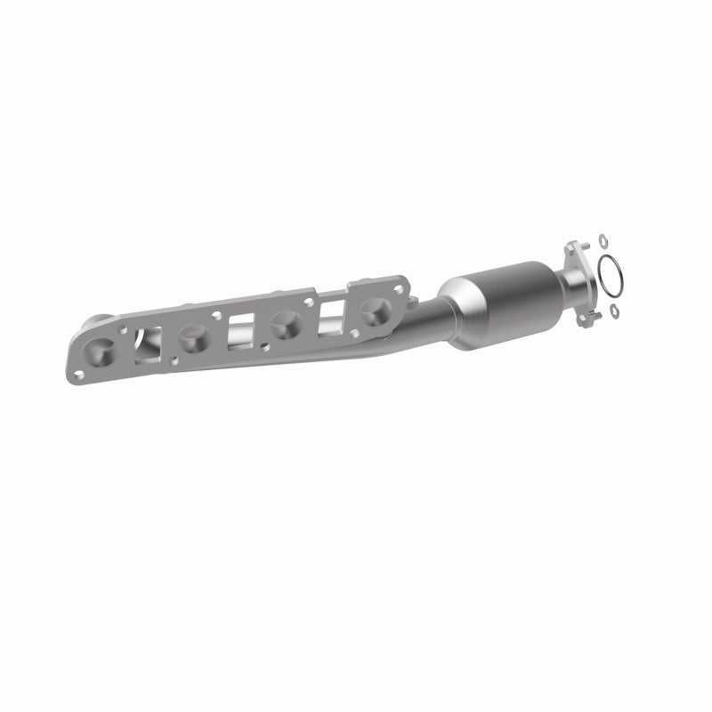 MagnaFlow direct-fit catalytic converter for 2014-2017 Infiniti QX56 stainless steel CARB compliant