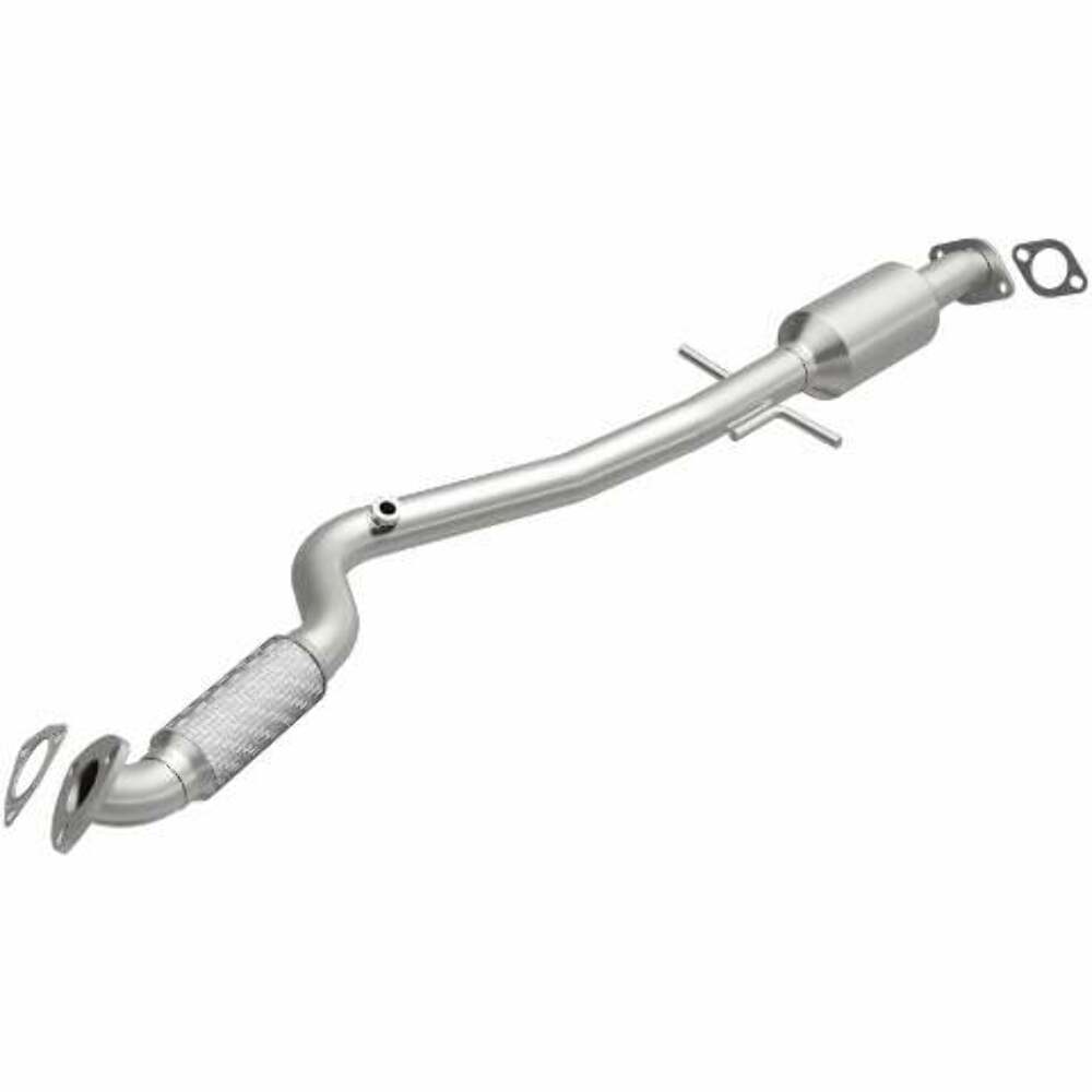 MagnaFlow direct-fit catalytic converter fits 2011-2015 Chevrolet Cruze and 2016 Chevrolet Cruze Limited. Avoid potential exhaust leaks by using the included gaskets to get a prope
