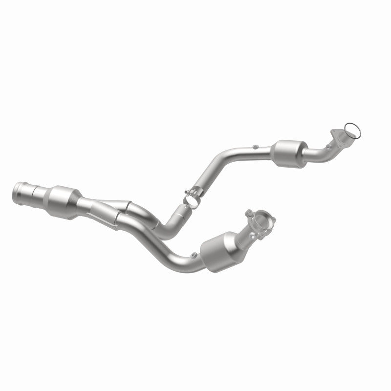 MagnaFlow direct-fit catalytic converter for 2011-2015 GMC 6.2L stainless steel CARB compliant 5582616