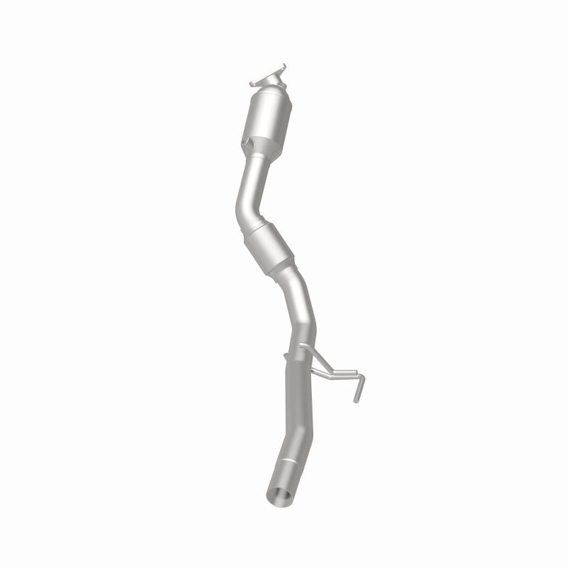 MagnaFlow direct-fit catalytic converter fits 2011- Volkswagen Touareg 3.6L stainless steel CARB compliant 5551411