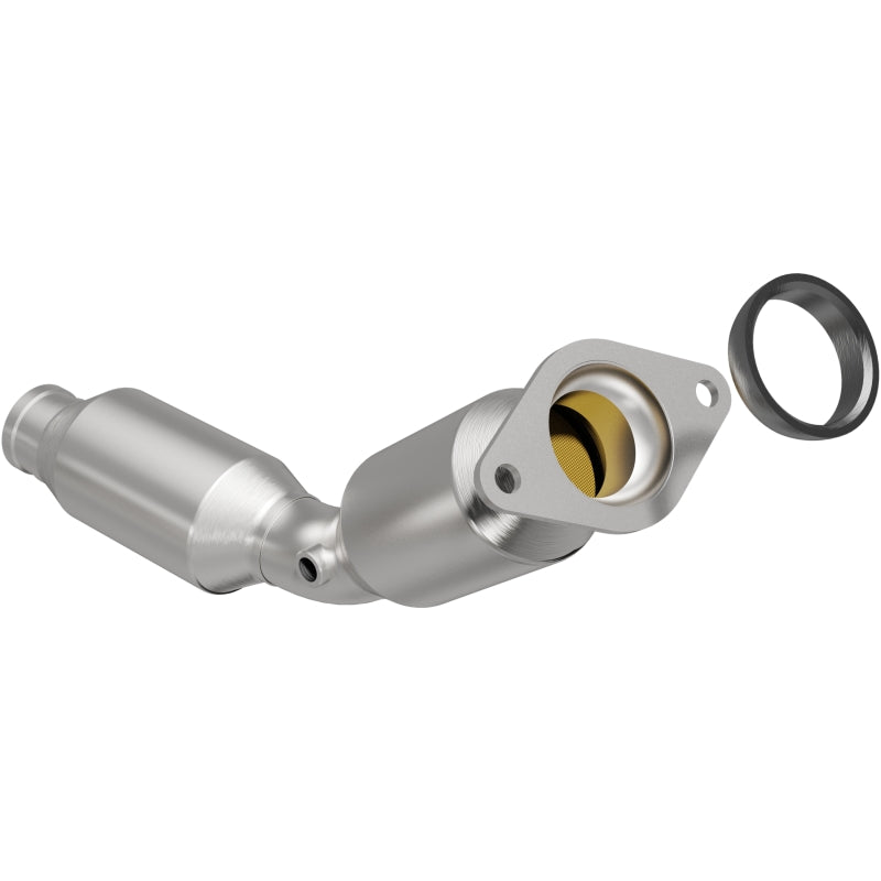 t 2012-2017 Toyota Prius V Direct-Fit Catalytic Converter 52456 Magnaflow MagnaFlow Exhaust Products