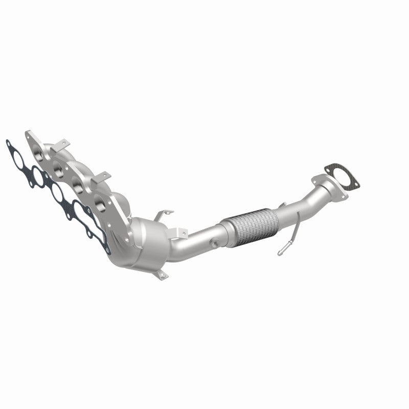 MagnaFlow direct-fit catalytic converter fits 2013-2015 Escape L4 2.5 inch inlet/outlet stainless steel CARB compliant 52443
