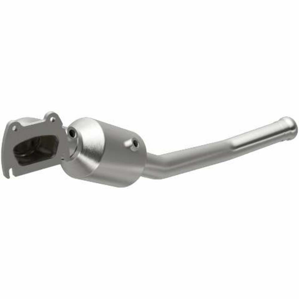 MagnaFlow direct-fit catalytic converter for 2013-2020 Dodge Grand Cherokee stainless steel CARB compliant OBDII