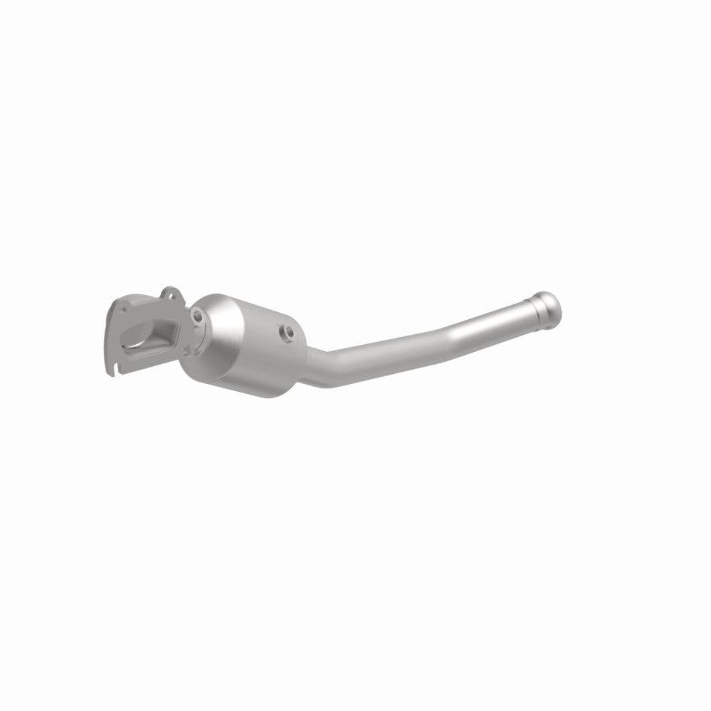 MagnaFlow direct-fit catalytic converter for 2013-2020 Dodge Grand Cherokee stainless steel CARB compliant OBDII