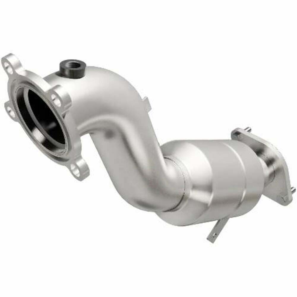 MagnaFlow direct-fit catalytic converter fits 2013-2015 Cadillac ATS and 2014-2015 Cadillac CTS. Hardware is included to eliminate the hassle of working with corroded factory parts