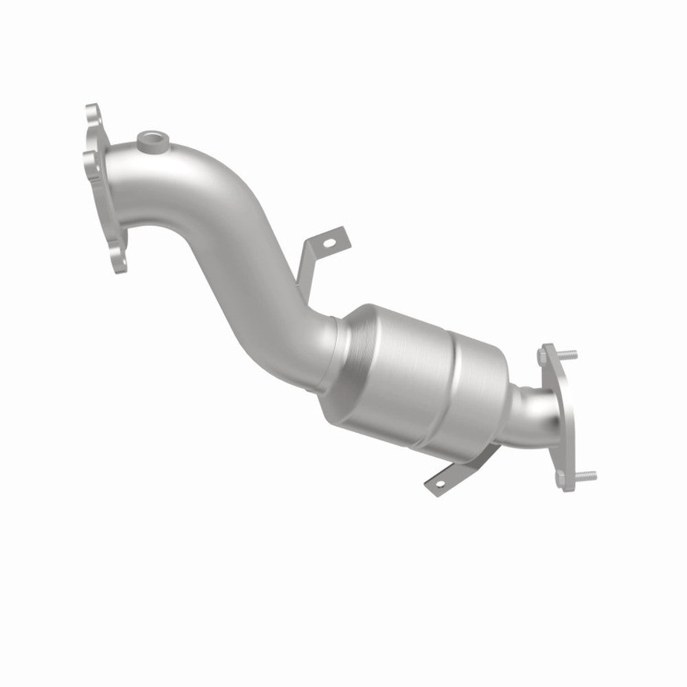MagnaFlow direct-fit catalytic converter fits 2013-2015 Cadillac ATS and 2014-2015 Cadillac CTS. Hardware is included to eliminate the hassle of working with corroded factory parts
