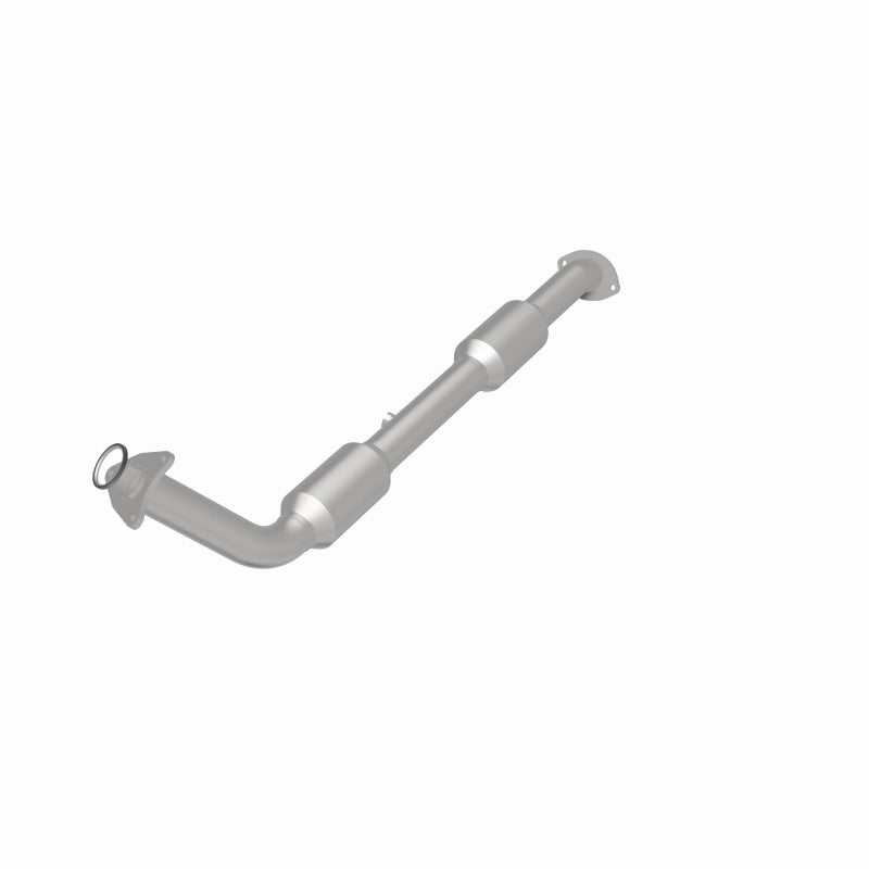 MagnaFlow direct-fit catalytic converter fits 2013-2016 Lexus LX570 and Toyota Land Cruiser. Avoid potential exhaust leaks by using the included gaskets to get a proper seal and 20
