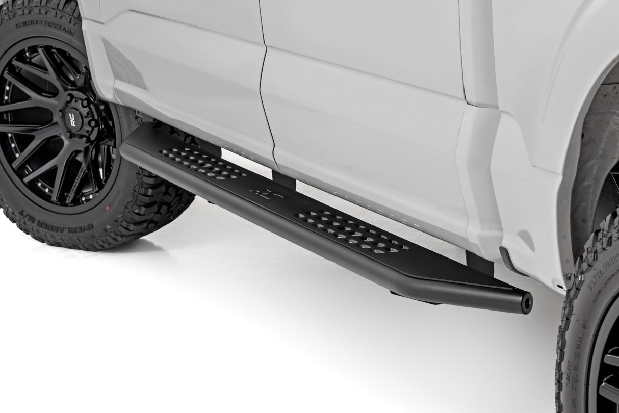 Running boards for 2015-2024 Ford F-150 by Rough Country
