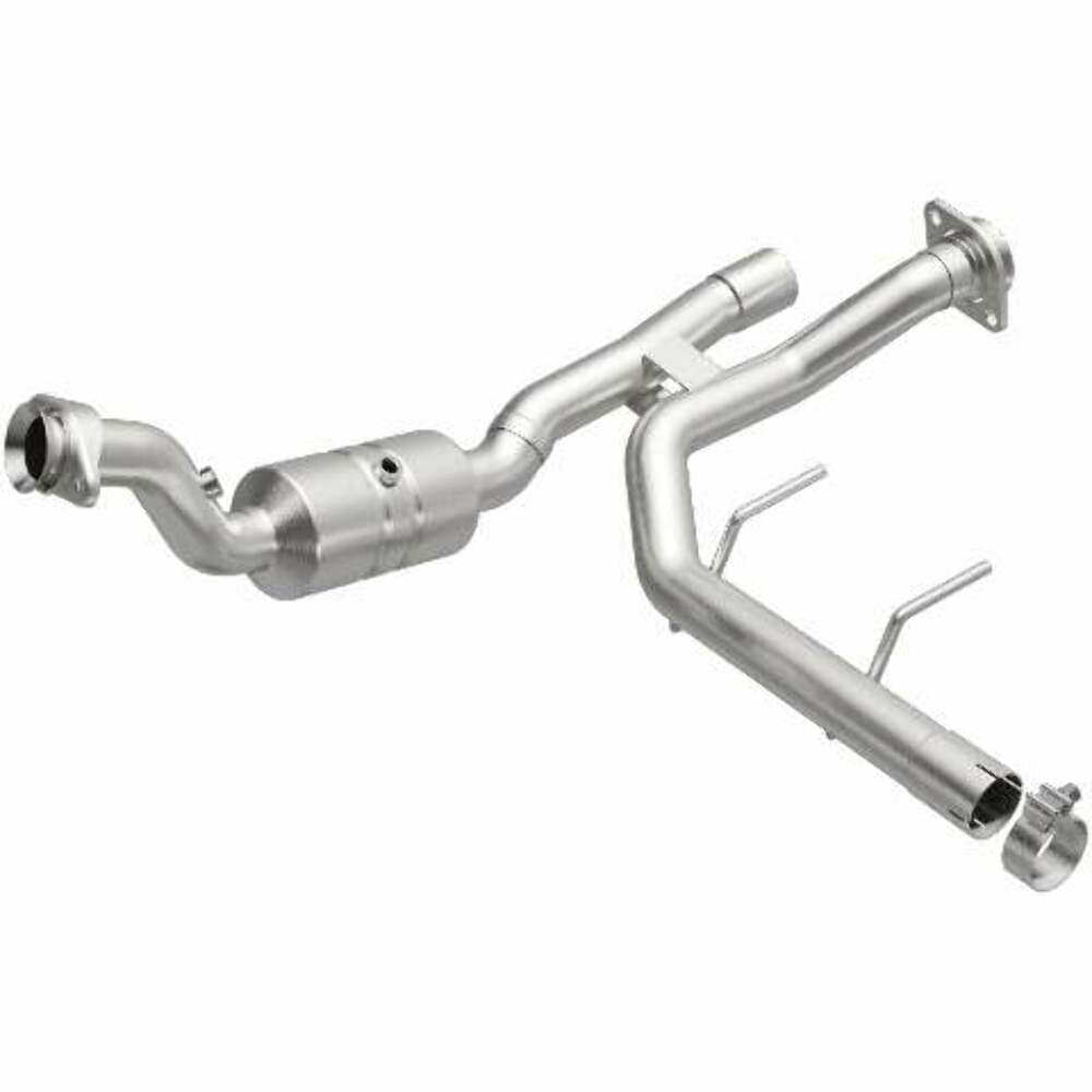 MagnaFlow direct-fit catalytic converter for 2017-2018 Ford F-150 3.5 inch inlet/outlet stainless steel CARB compliant OBDII 52592