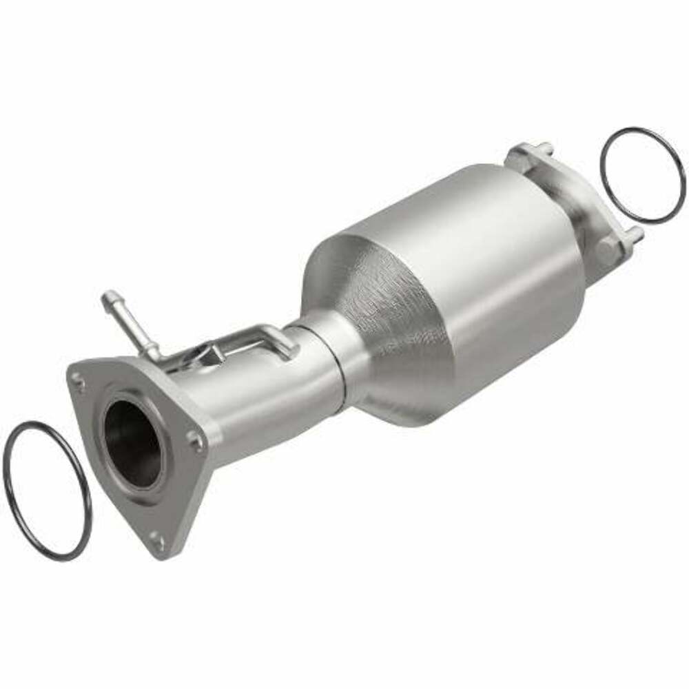 MagnaFlow direct-fit catalytic converter for 2015-2016 Honda CR-V stainless steel CARB compliant