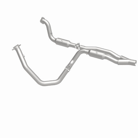MagnaFlow direct-fit catalytic converter fits 2012-2018 2012 Ram 1500, Ram 2500, and more, this and / Compliant stainless steel CARB compliant OBDII