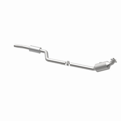 MagnaFlow direct-fit catalytic converter for 2011-2012 Mercedes-Benz stainless steel CARB compliant OBDII