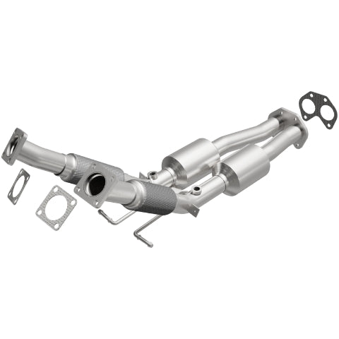 MagnaFlow direct-fit catalytic converter fits 2007-2014 Volvo XC90 stainless steel CARB compliant