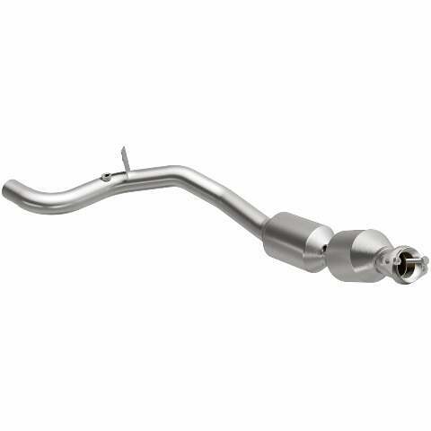 MagnaFlow direct-fit catalytic converter fits 2014-2017 Land Rover Range Rover Sport and Land Rover Range Rover, this and 2014-2017 Land Rover Range Rover stainless steel CARB comp