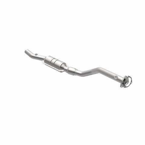 MagnaFlow direct-fit catalytic converter for 1998-2000 VW A4 stainless steel Federal EPA compliant OBDII 22962