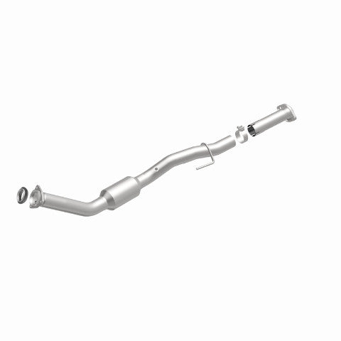 MagnaFlow direct-fit catalytic converter fits 2002-2005 Chevrolet Trailblazer EXT, GMC Envoy XL, and additional vehicles and 03 Chevy Trailblazer 4.2L stainless steel CARB complian