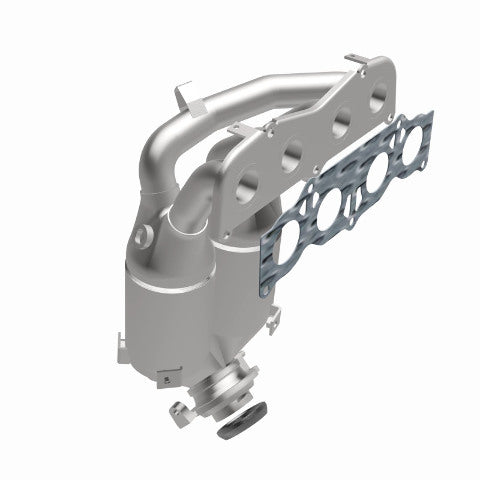 MagnaFlow direct-fit catalytic converter fits 2001-2006 Toy Toyota Highlander 2.4L stainless steel Federal EPA compliant OBDII 23085