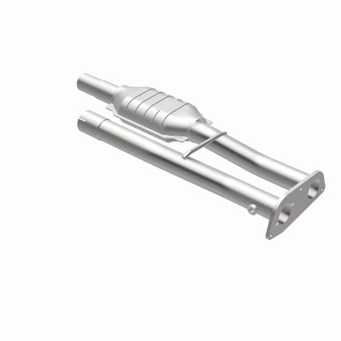 MagnaFlow direct-fit catalytic converter for 1996-2000 GMC stainless steel Federal EPA compliant OBDII 23179