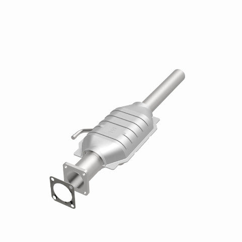 MagnaFlow direct-fit catalytic converter for 1987-1990 Jeep Wrangler 2.5 inch inlet/outlet stainless steel Federal EPA compliant OBDII 23225