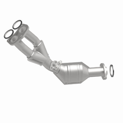 MagnaFlow direct-fit catalytic converter for 2000-2004 Toyota Tacoma 2.7L stainless steel Federal EPA compliant OBDII 23755