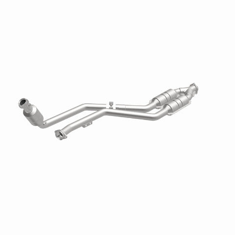 MagnaFlow direct-fit catalytic converter for 1998-2000 Mercedes-Benz stainless steel Federal EPA compliant OBDII 24044