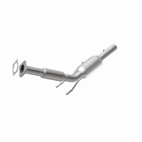 MagnaFlow direct-fit catalytic converter for 2006-2008 VW 2.5L stainless steel CARB compliant 24320