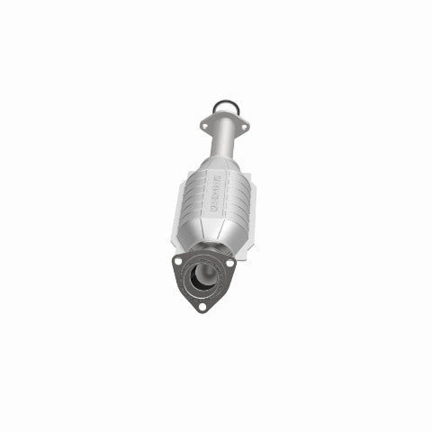 MagnaFlow direct-fit catalytic converter for 2003-2005 Toyota Tundra 4.7L passenger side stainless steel Federal EPA compliant OBDII 24406