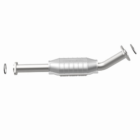 MagnaFlow direct-fit catalytic converter for 2003-2005 Toyota Tundra 4.7L passenger side stainless steel Federal EPA compliant OBDII 24406
