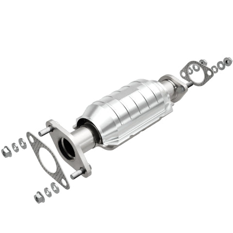MagnaFlow direct-fit catalytic converter fits 2001-2003 Rio 1.5/1.6 rr 1.5 inch inlet 1.6 inch outlet stainless steel Federal EPA compliant OBDII 24407
