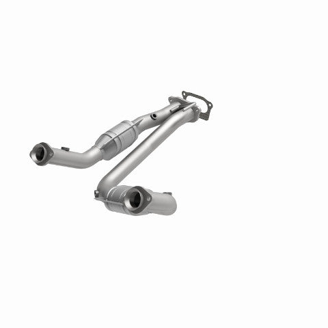 MagnaFlow direct-fit catalytic converter fits 2004-2006 Ford Ranger 4.0L and 2004 Mazda B4000 4.0L 4 inch inlet/outlet stainless steel Federal EPA compliant OBDII 24470