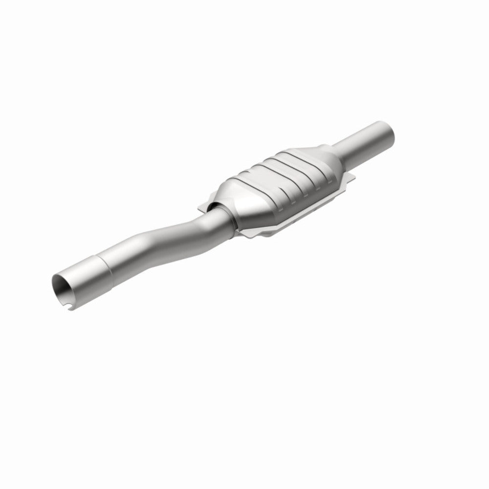 MagnaFlow direct-fit catalytic converter for 2002-2004 Jeep 4.0L stainless steel Federal EPA compliant OBDII 24992