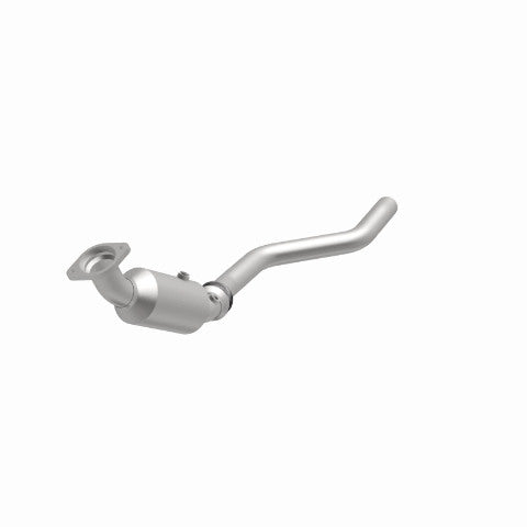 MagnaFlow direct-fit catalytic converter fits 2006-2018 Dodge Charger, 2005-2018 Chrysler 300, and additional vehicles. Hardware is included to eliminate the hassle of working with