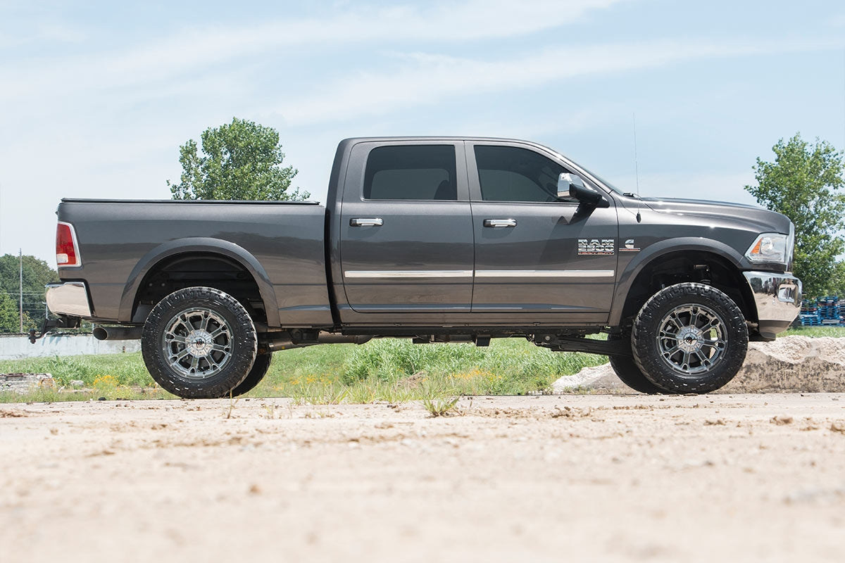 Fits Ram 2500 4WD (2014-2024) 2.5 Inch Lift Kit; V2; 30270
