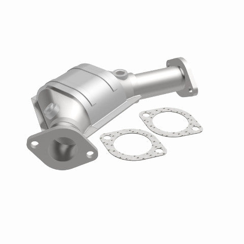 MagnaFlow direct-fit catalytic converter for 1995-1999 Subaru 2.2L stainless steel CARB compliant 444027