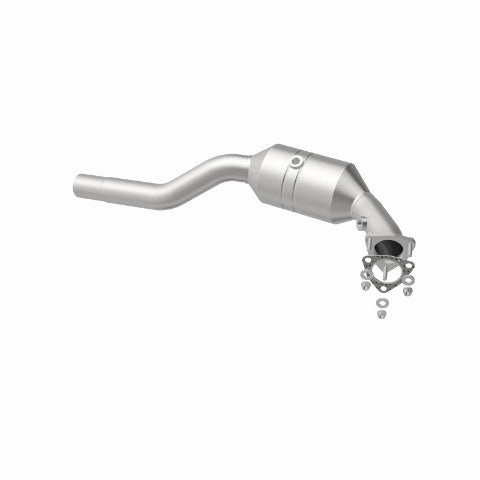 MagnaFlow direct-fit catalytic converter fits 2002-2005 Porsche 911 driver side driver side stainless steel CARB compliant 444066