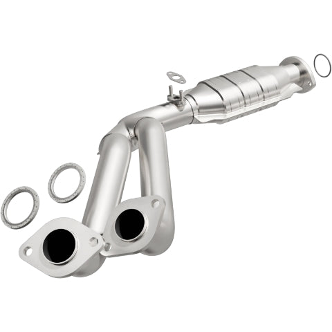 MagnaFlow direct-fit catalytic converter fits 1995-1997 Toyota Land Cruiser and 1996-1997 Lexus LX450, this and 1995-1997 Toy Land Cruiser 4.5L stainless steel CARB compliant 44710