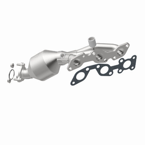 MagnaFlow direct-fit catalytic converter for 2001-2002 Nissan Frontier 3.3L driver side stainless steel CARB compliant 447193