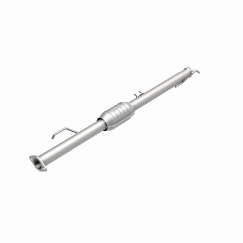 MagnaFlow direct-fit catalytic converter for 2000-2004 Toyota Tundra 3.4L stainless steel CARB compliant 447226