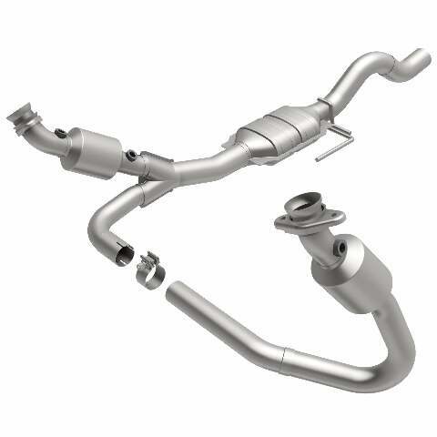 MagnaFlow direct-fit catalytic converter fits 2001-2003 Dakota 3.9/5.9L 3.9 inch inlet/outlet stainless steel CARB compliant 447241