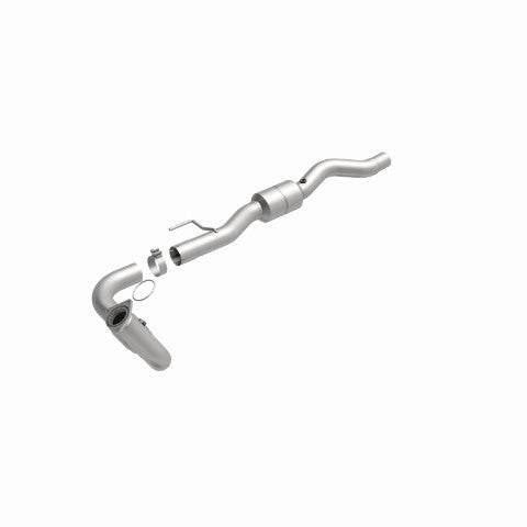 MagnaFlow direct-fit catalytic converter fits 2001-2003 Chevrolet Suburban 2500, 2002-2003 Chevrolet Avalanche 2500, and additional vehicles and 2002-2003 Avalanche driver side 8.1