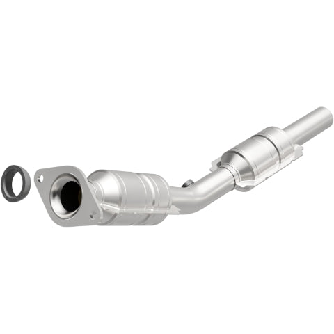 MagnaFlow direct-fit catalytic converter for 2003-2007 Toyota 1.8L stainless steel CARB compliant 454200