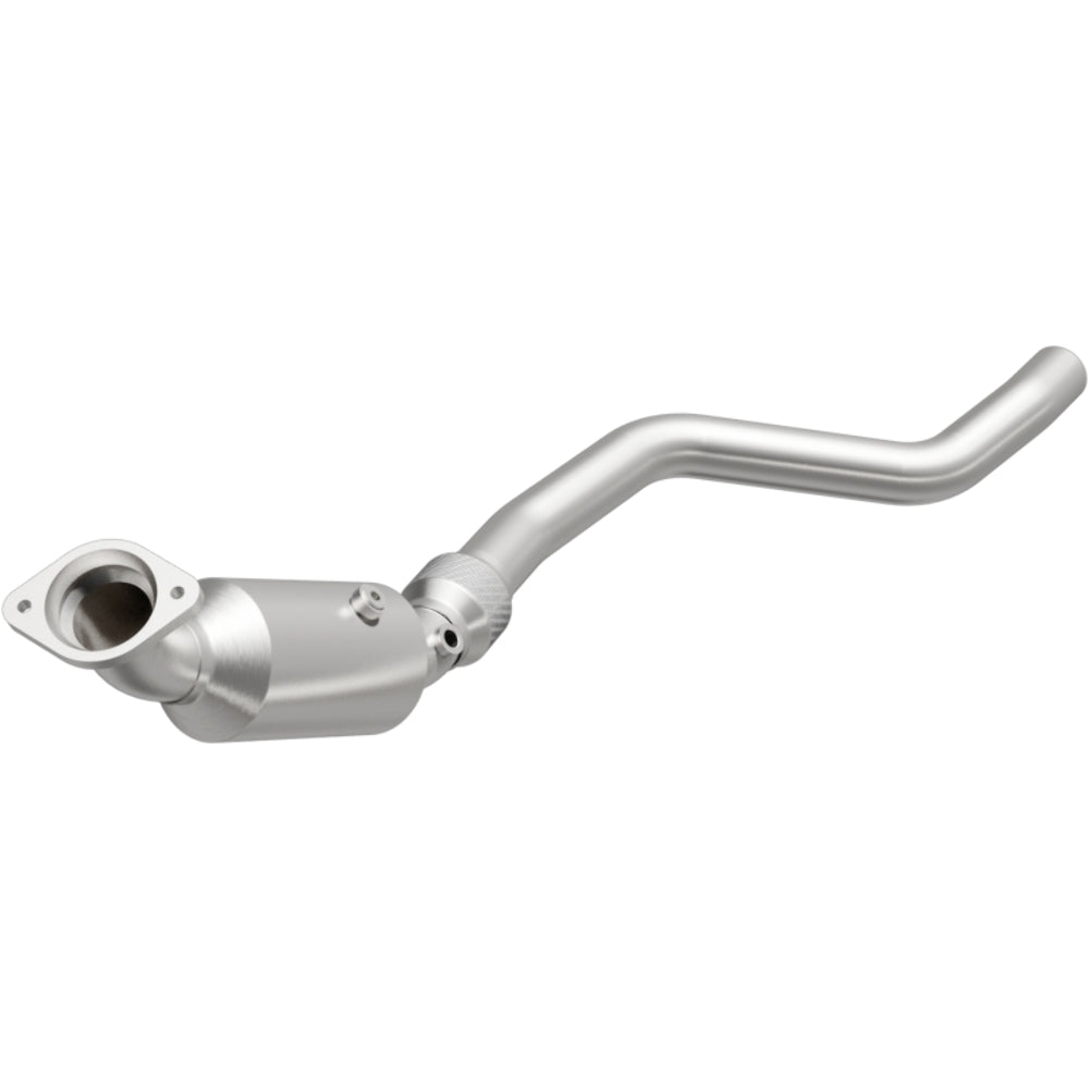 MagnaFlow direct-fit catalytic converter fits 2005 Chrysler 300 5.7L and 2005 Dodge Magnum 5.7L stainless steel CARB compliant 4561244