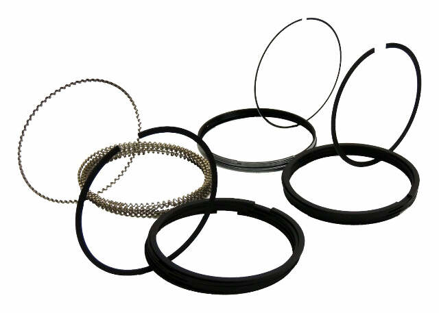 Jeep Metal Piston Ring Set - 4897033AB