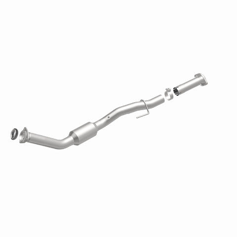 MagnaFlow direct-fit catalytic converter fits 2002-2005 Chevrolet Trailblazer EXT, GMC Envoy XL, and additional vehicles and 03 Chevy Trailblazer 4.2L stainless steel CARB complian