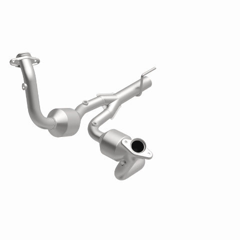 MagnaFlow direct-fit catalytic converter for 2002-2004 Jeep Grand Cherokee 4.7L stainless steel CARB compliant OBDII 49070